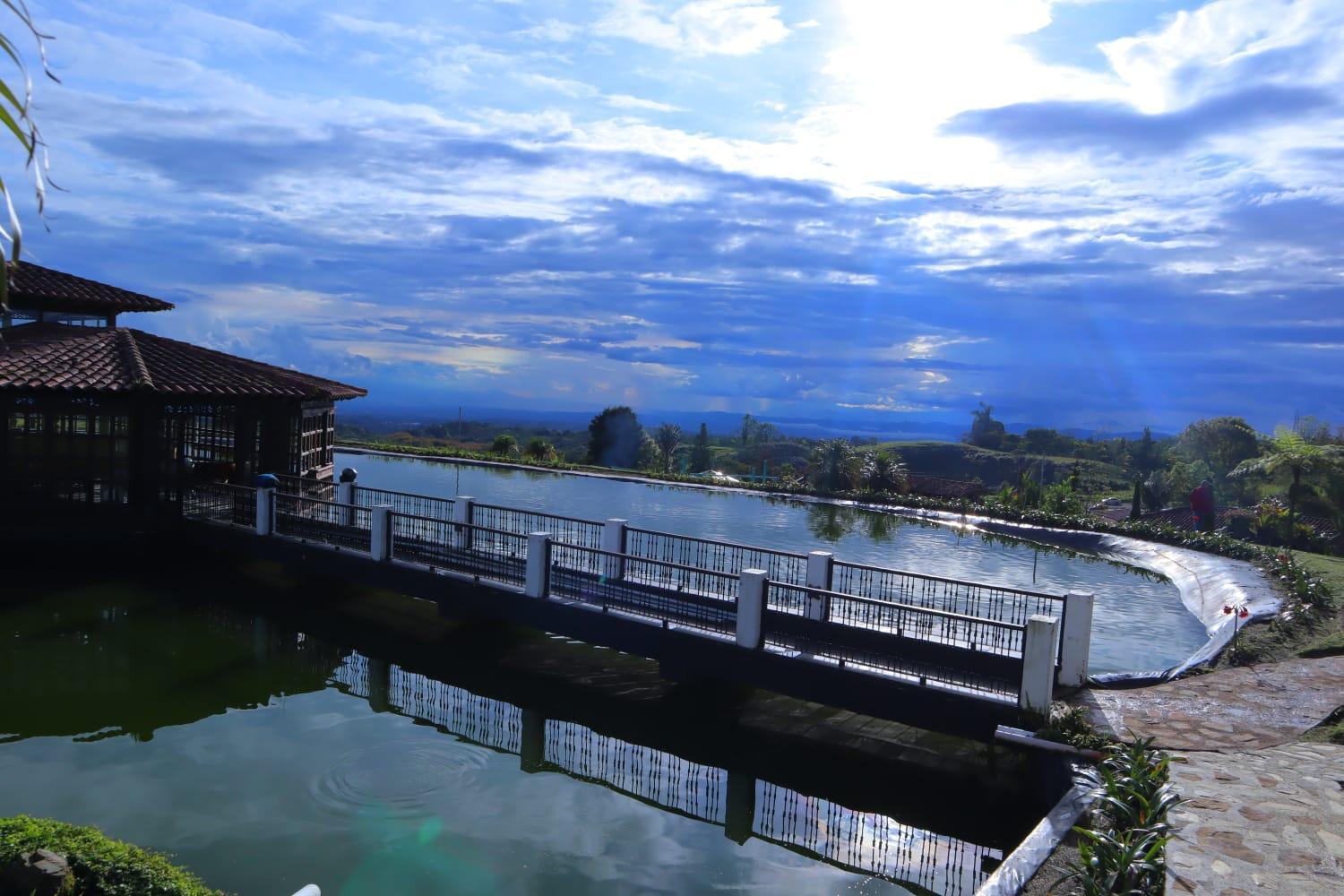 Hotel Reserva Monarca ซาเลนโต ภายนอก รูปภาพ