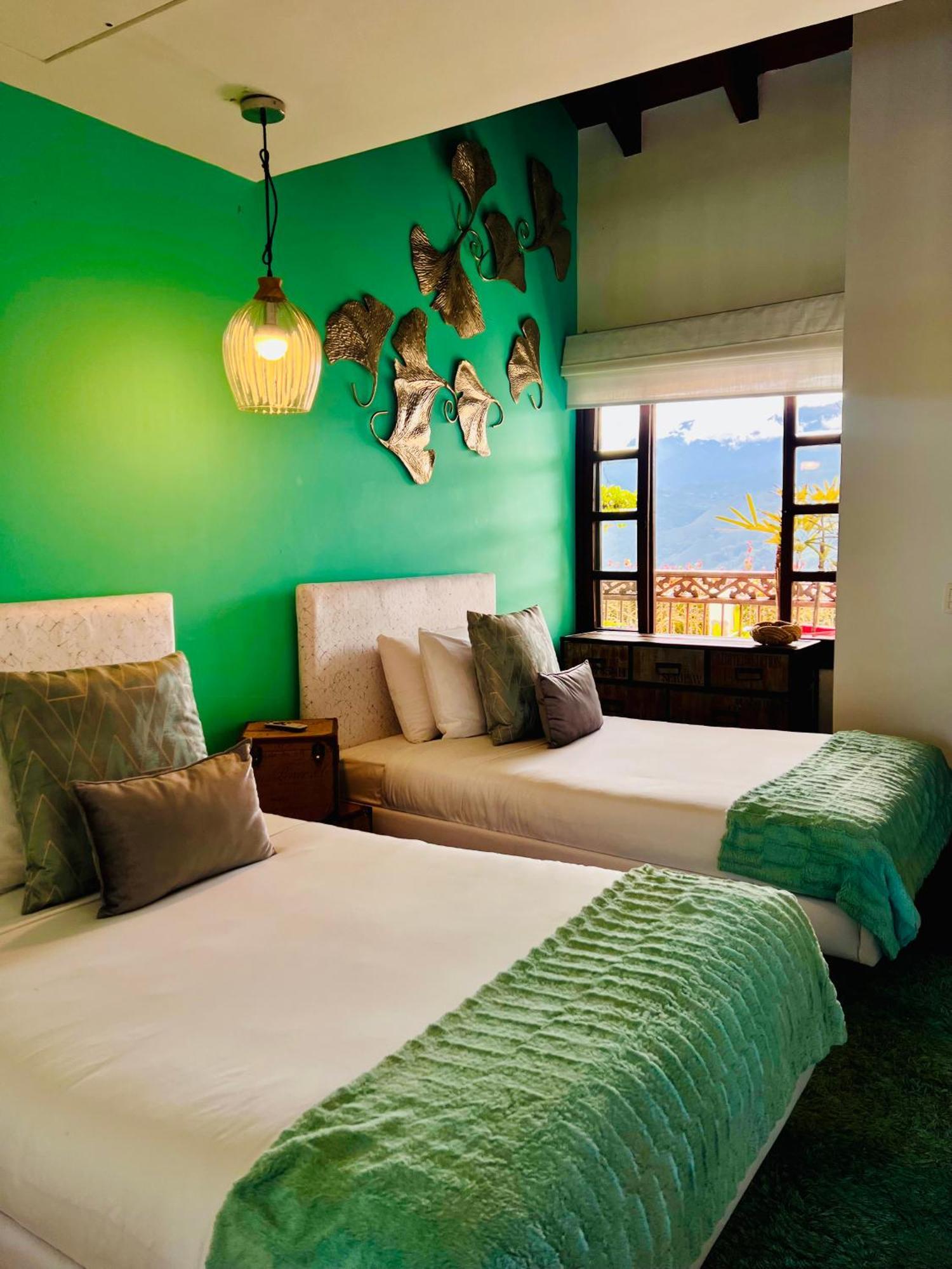 Hotel Reserva Monarca ซาเลนโต ภายนอก รูปภาพ