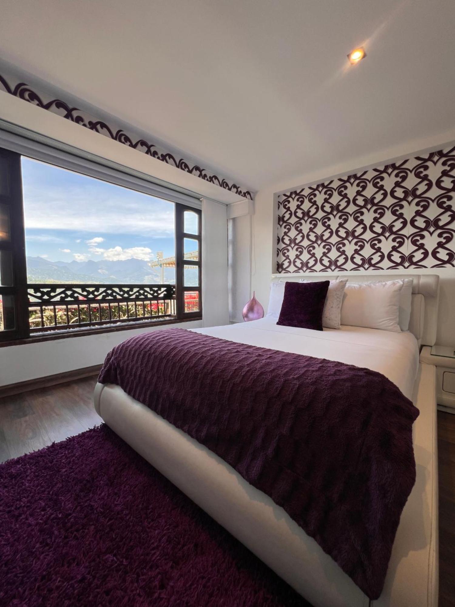 Hotel Reserva Monarca ซาเลนโต ภายนอก รูปภาพ