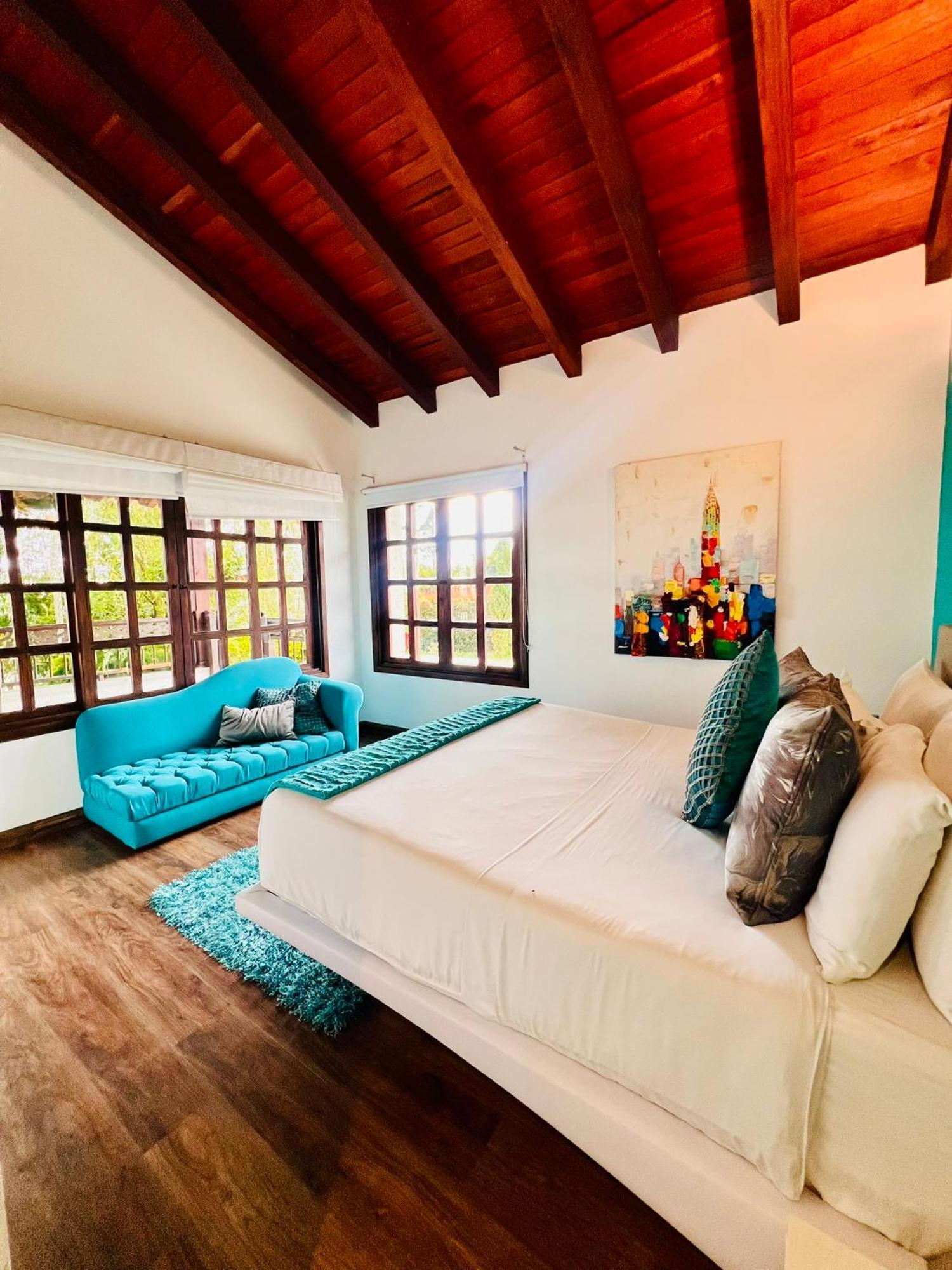 Hotel Reserva Monarca ซาเลนโต ภายนอก รูปภาพ