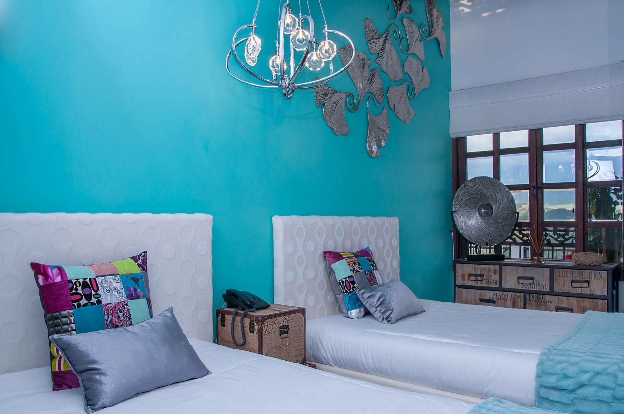 Hotel Reserva Monarca ซาเลนโต ภายนอก รูปภาพ